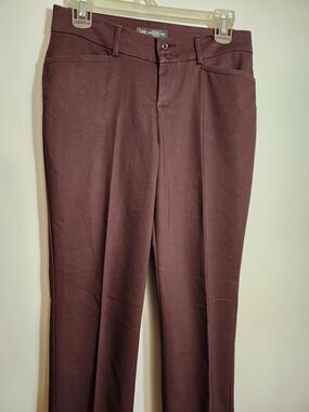 Lee Women's Classic Straight Leg Pants — Burgundy Size 4 Petite